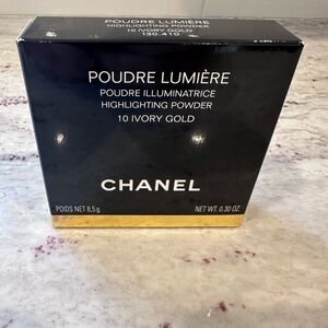 CHANEL Illuminating Face Powder Compact - Black and Gold Accents